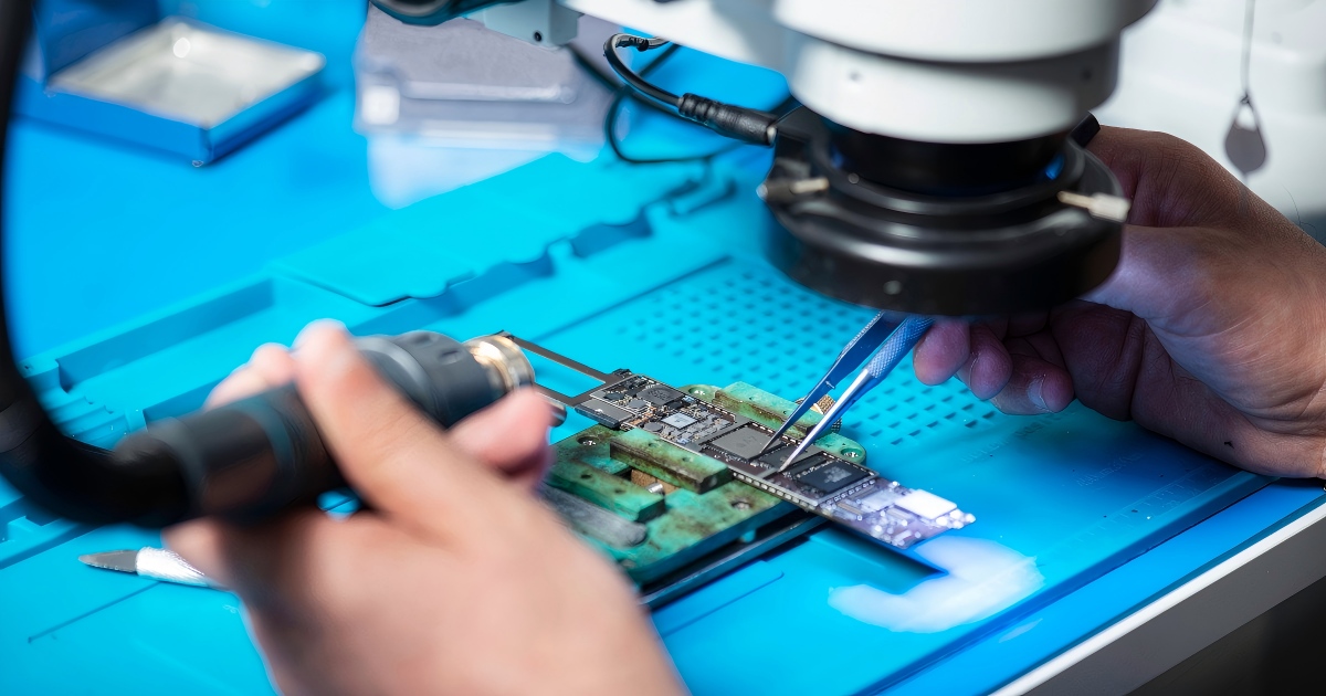 PCB reverse engineering inspection for circuit tracing and documentation reconstruction